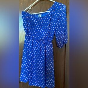 ONE SHOULDER cocktail dress with shear sleeve Size M